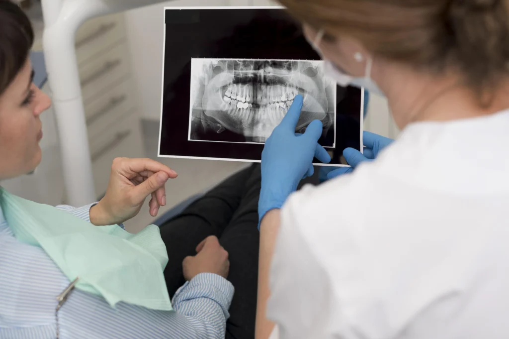 Zdjęcie pantomograficzne wykonane w Syrenka Dental Warszawa - zaawansowana diagnostyka RTG dla Twojego zdrowia